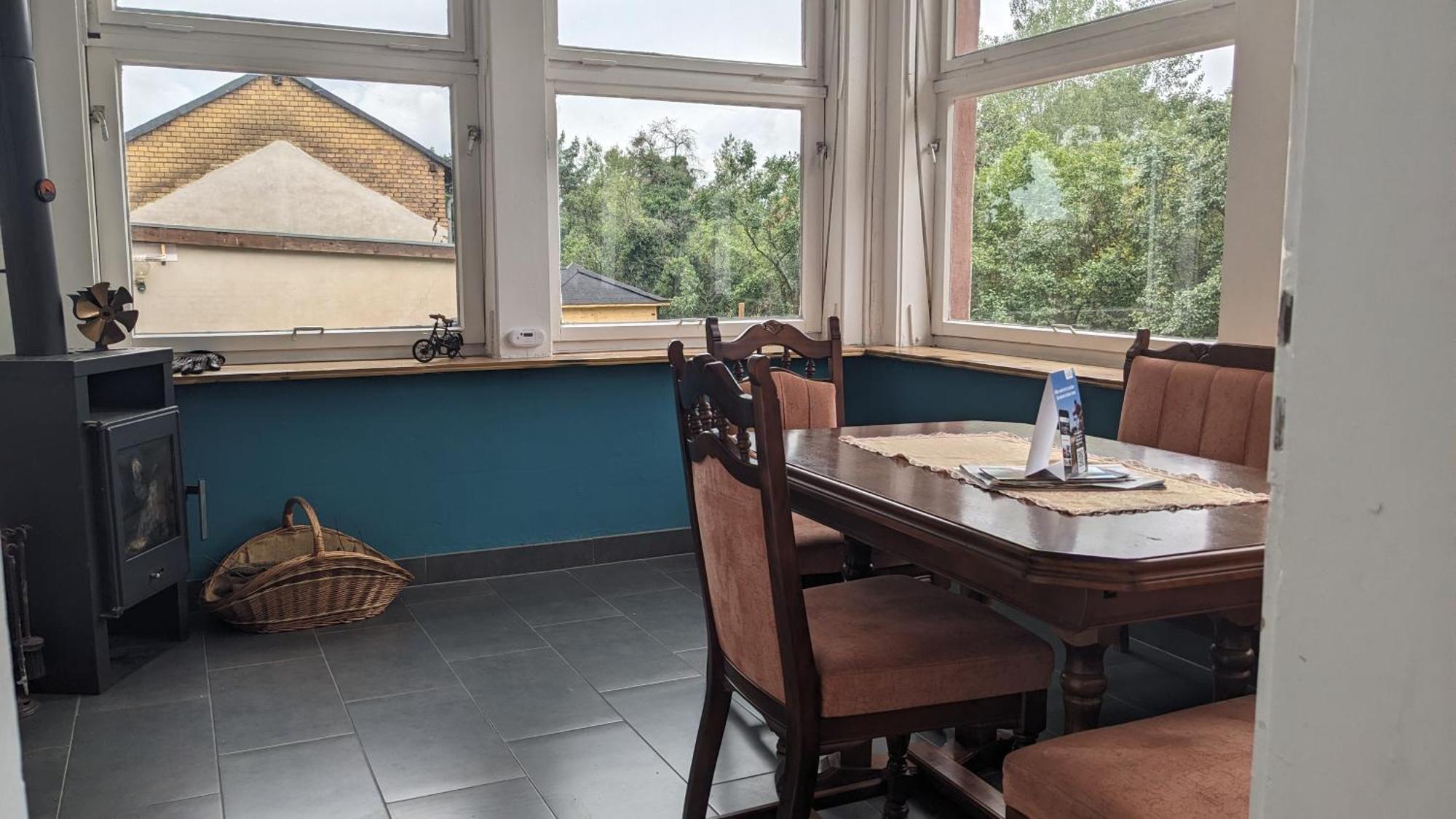 Familyandbike Villa Neupetershain Ruang foto
