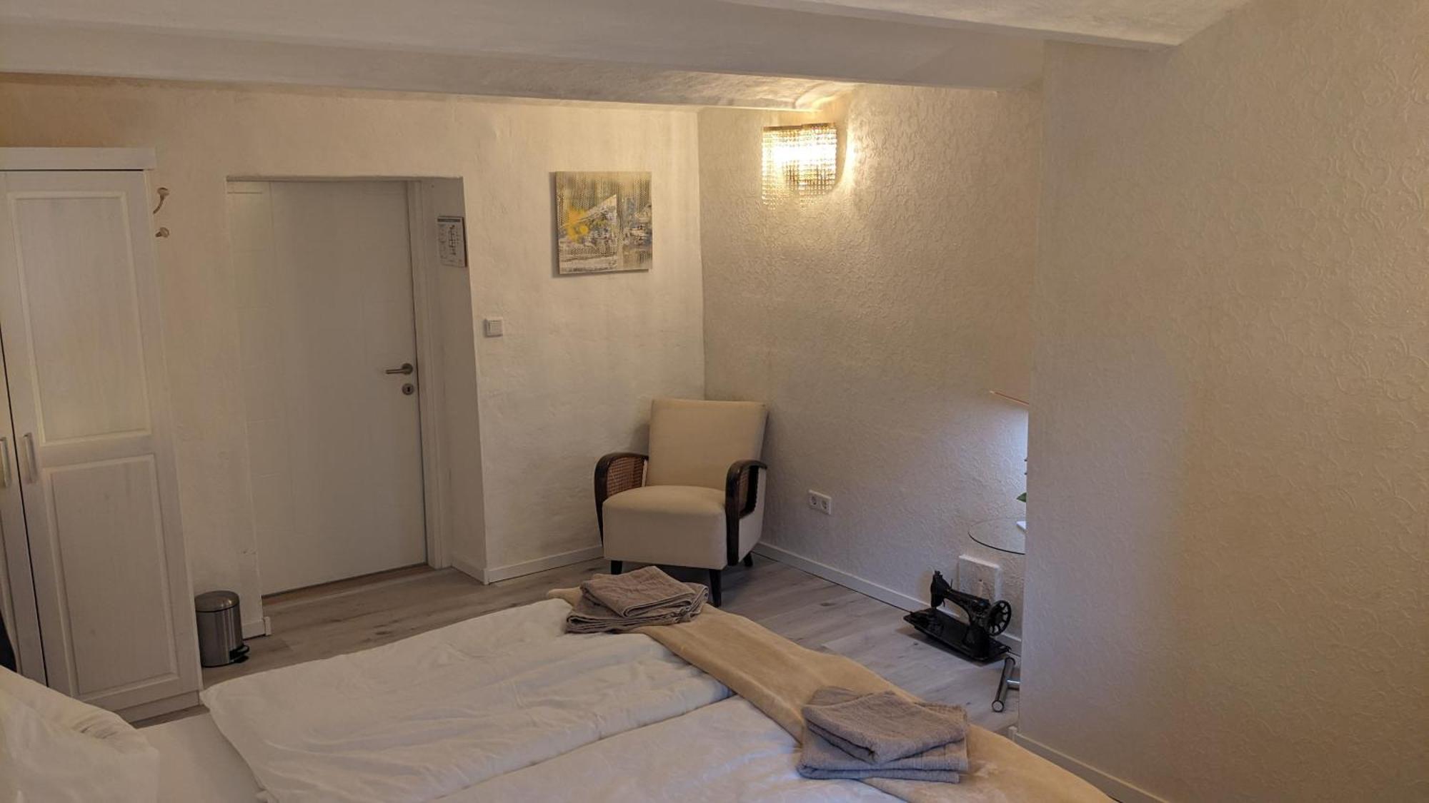 Familyandbike Villa Neupetershain Bagian luar foto